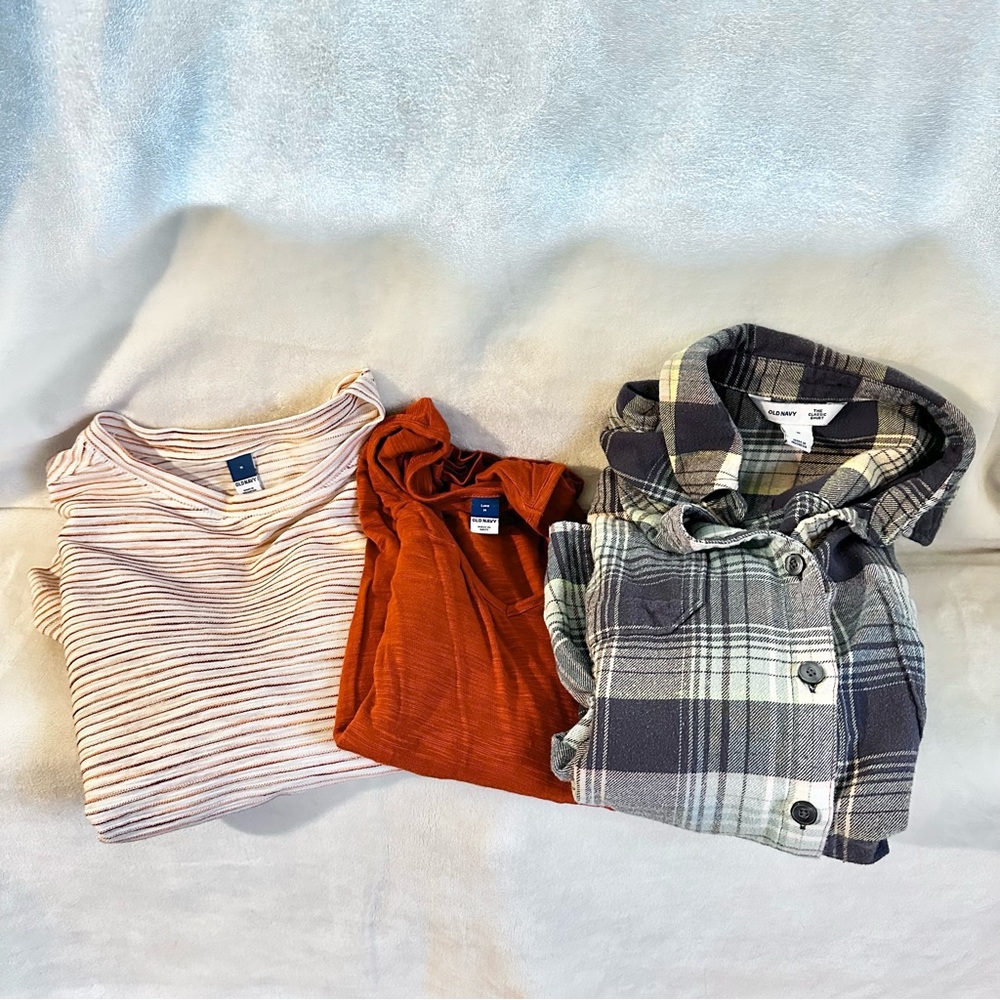 Lot of 3 Old Navy Tops